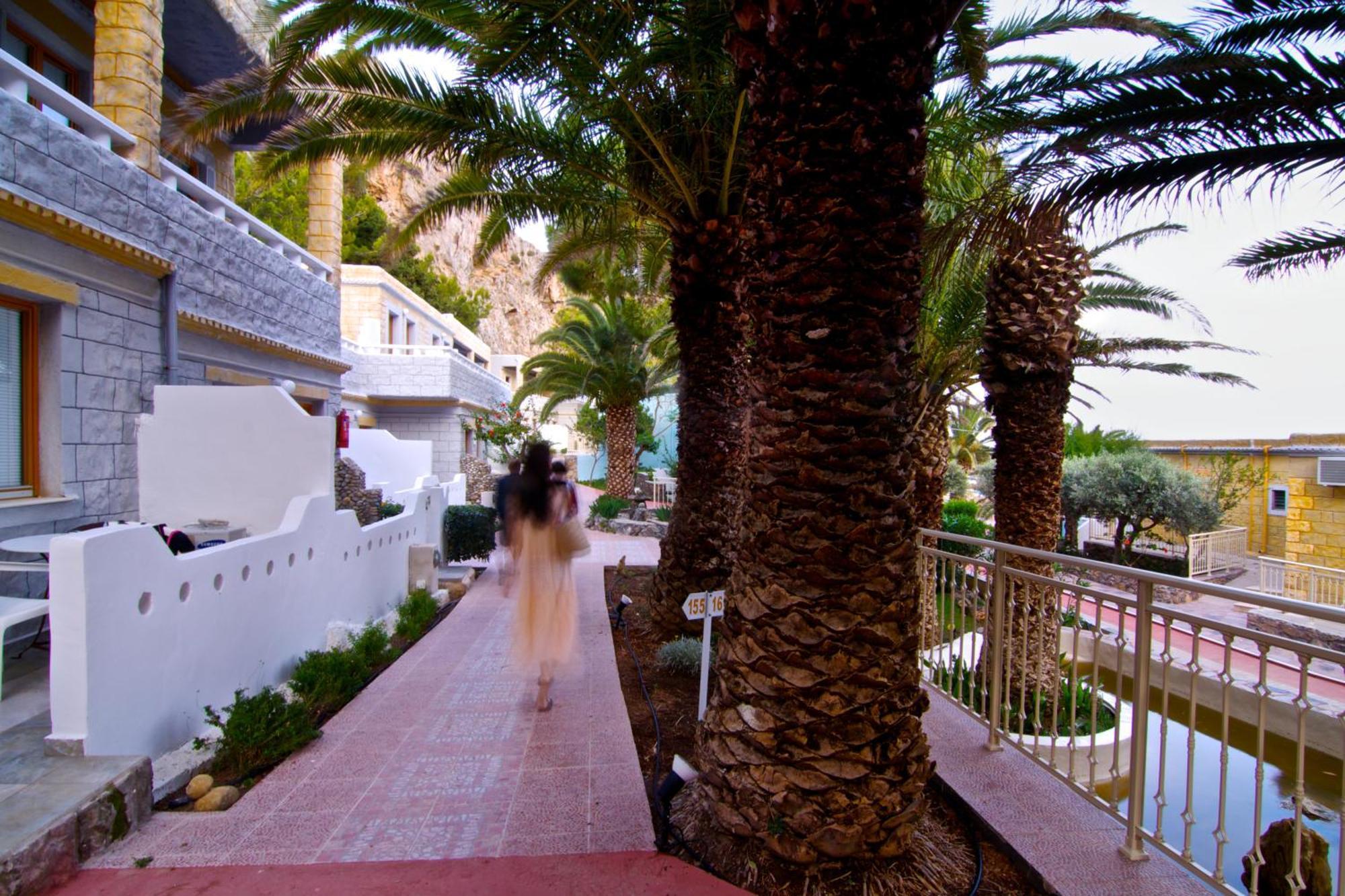 Kalypso Cretan Village & 4* Plakias