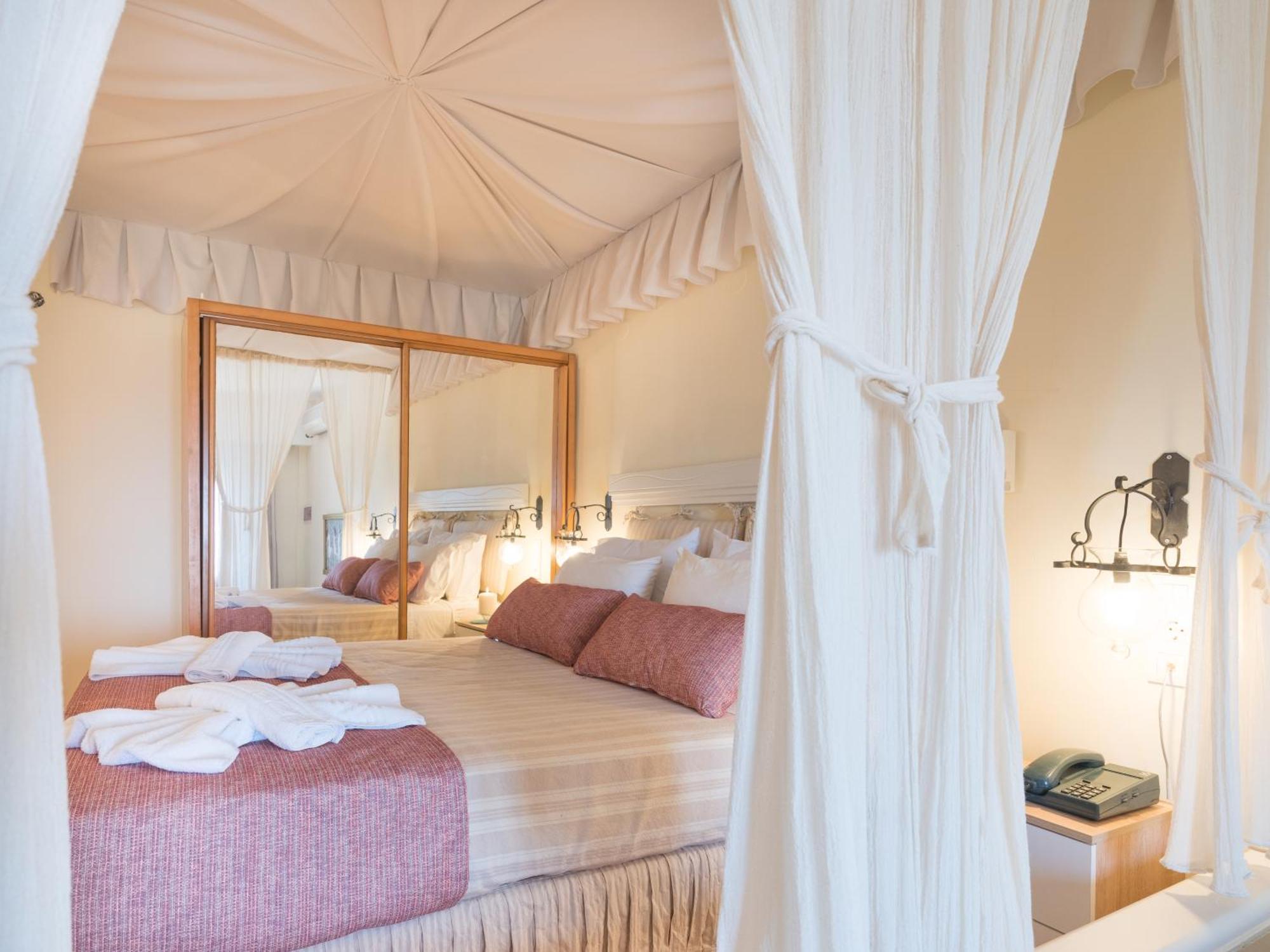 Kalypso Cretan Village & Resort 4*